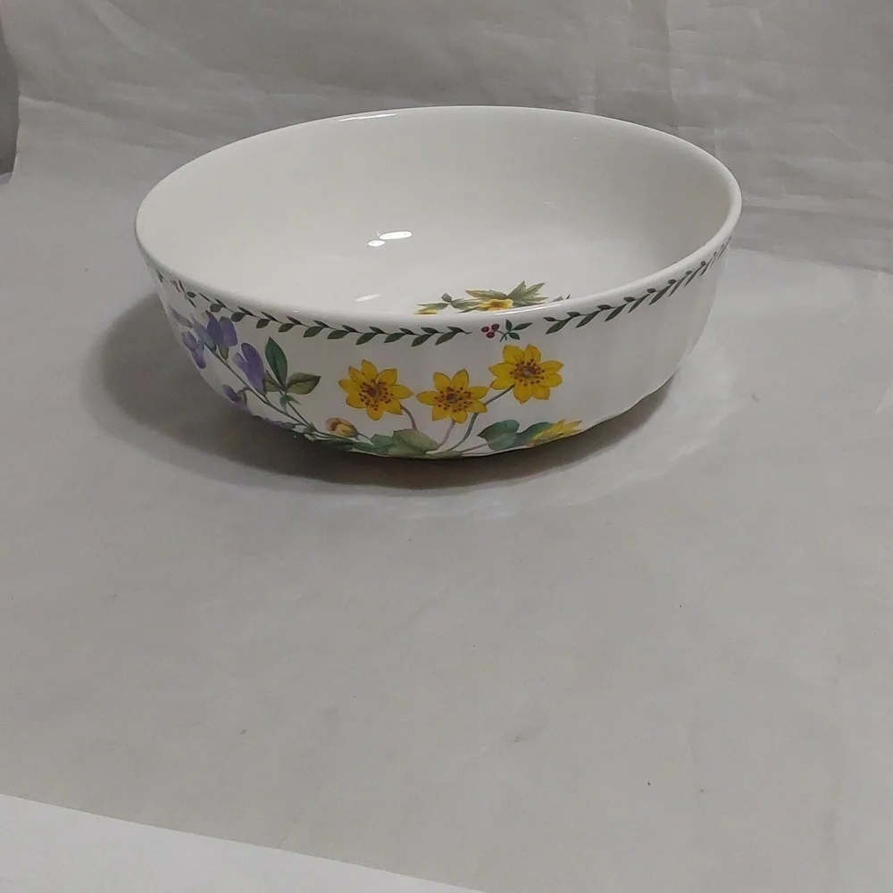MIKASA MAXIMA  9” VEGETABLE BOWL SUPER STRONG FINE CHINA‎ SERVING BOWL